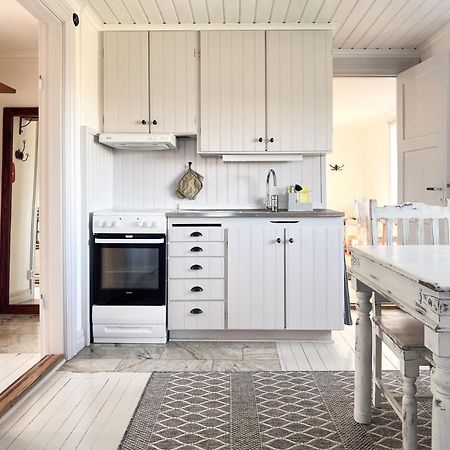 Stubbet - Charming - Newly Remade Villa Vadstena Exterior photo